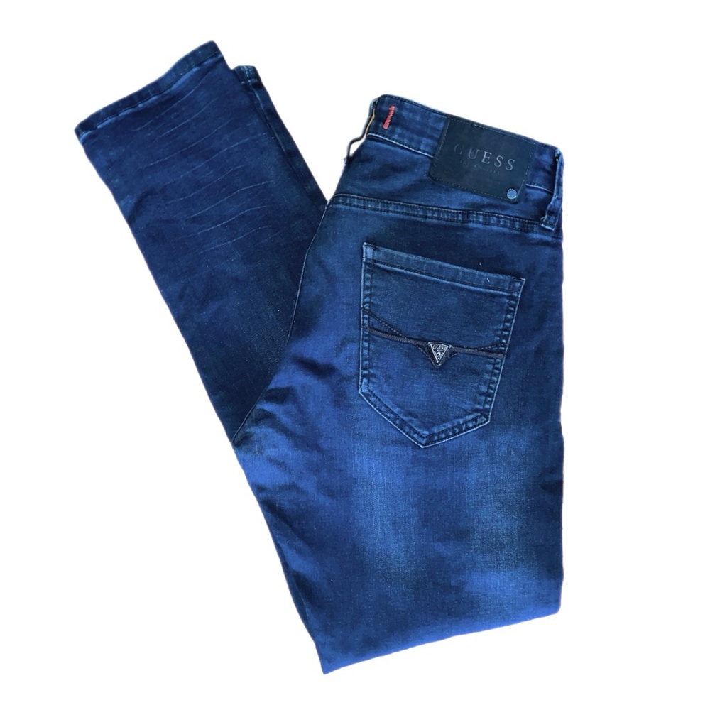 GUESS Dark indigo modern skinny slim tapered 30x30